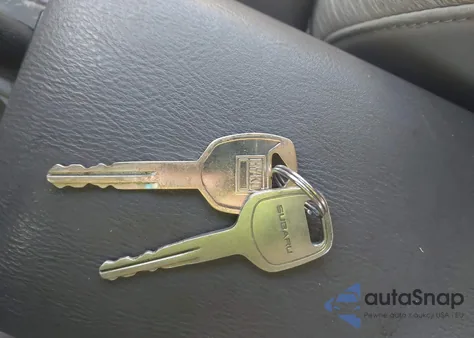 2003 Subaru Outback Limited z USA, uszkodzony, nr VIN 4S3BH686736623176